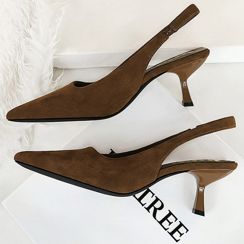 Xxl Women Fashion - BIGTREE Schuhe mit Kitten-Heels, 6 cm,
