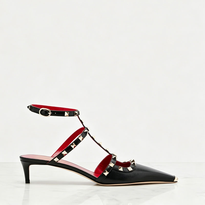 Women'S Fashion Show - 2026 Damen Nieten-Sandalen mit niedrigem Absatz