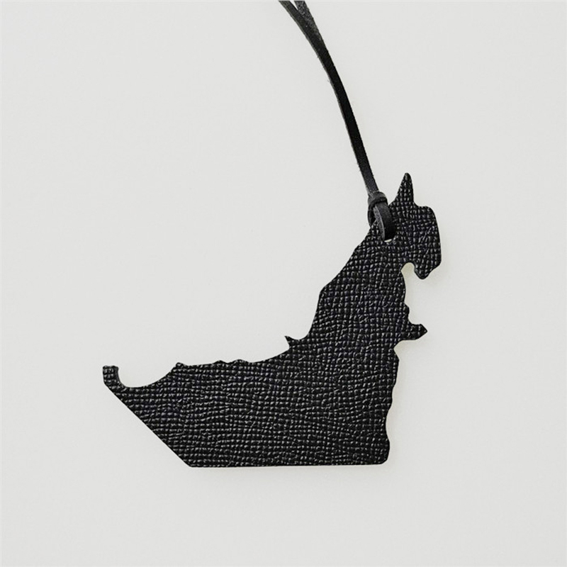 Neuer Marken-Charm-Rucksackanh – Women Fashion Uae Bewertung und Preis